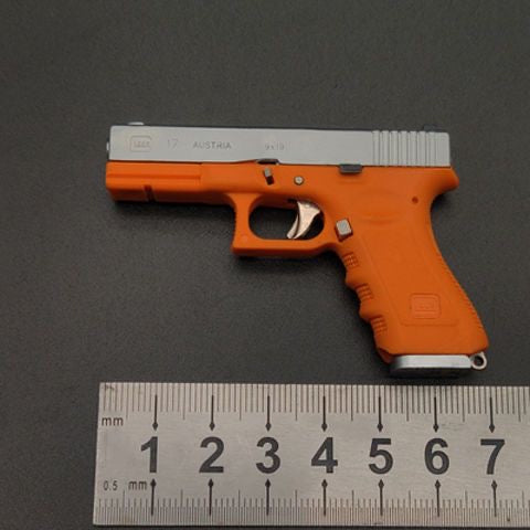 1:3 Detachable Pistol Model Glock 17 Keyring 丨